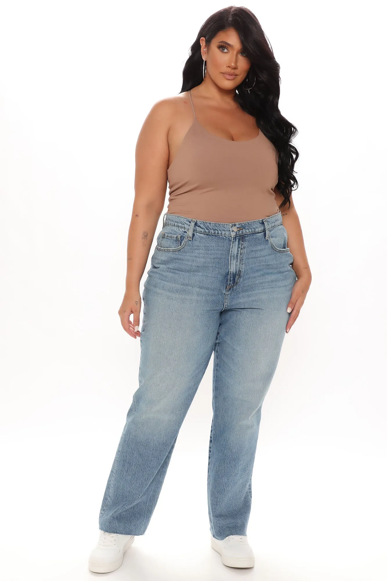 90's Babe Straight Leg Jeans - Medium Blue Wash