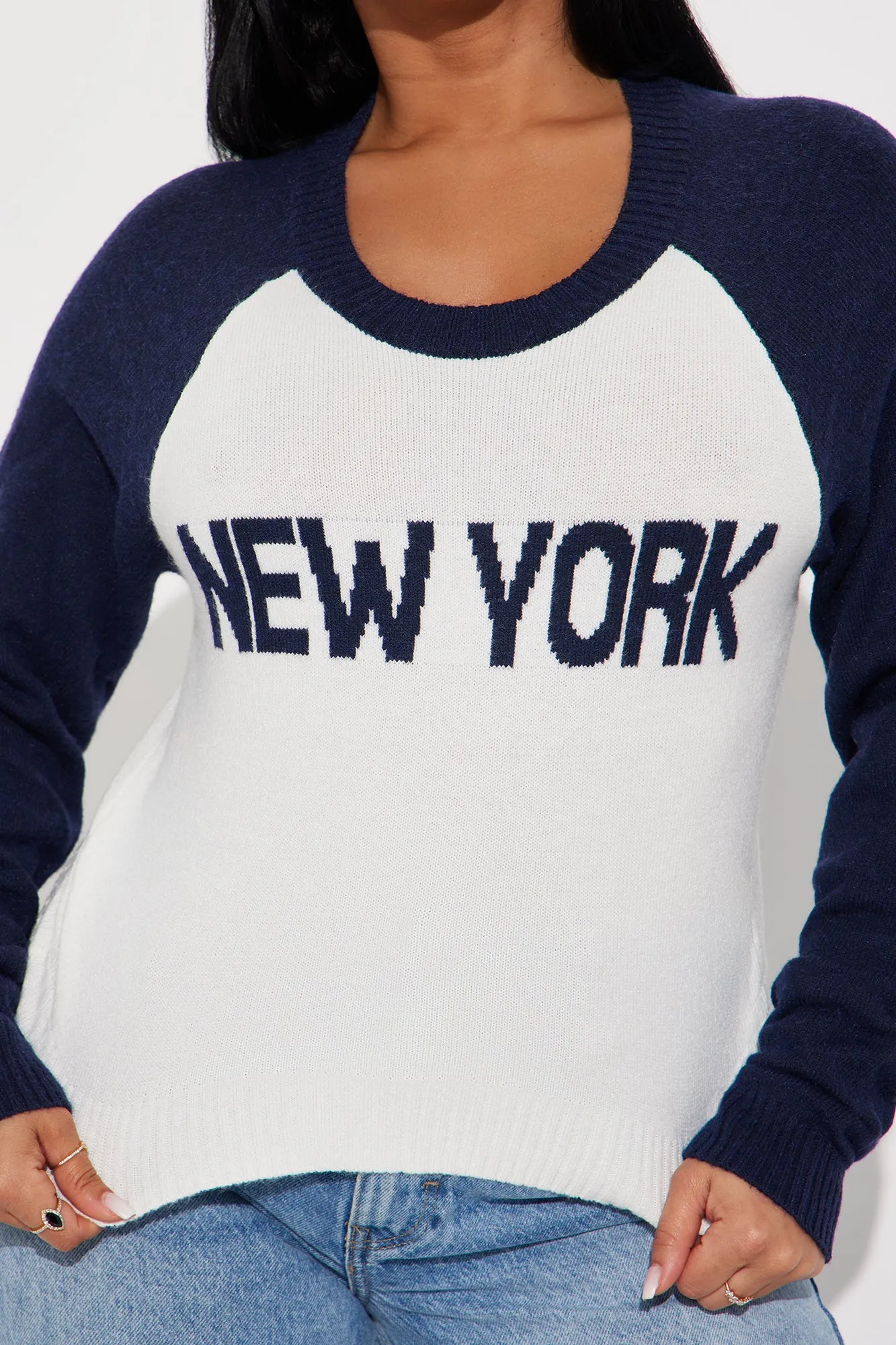 A New York Minute Sweater - Navy/combo