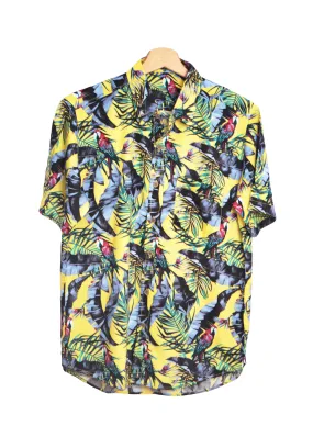 Chemise hawaienne jaune perroquets