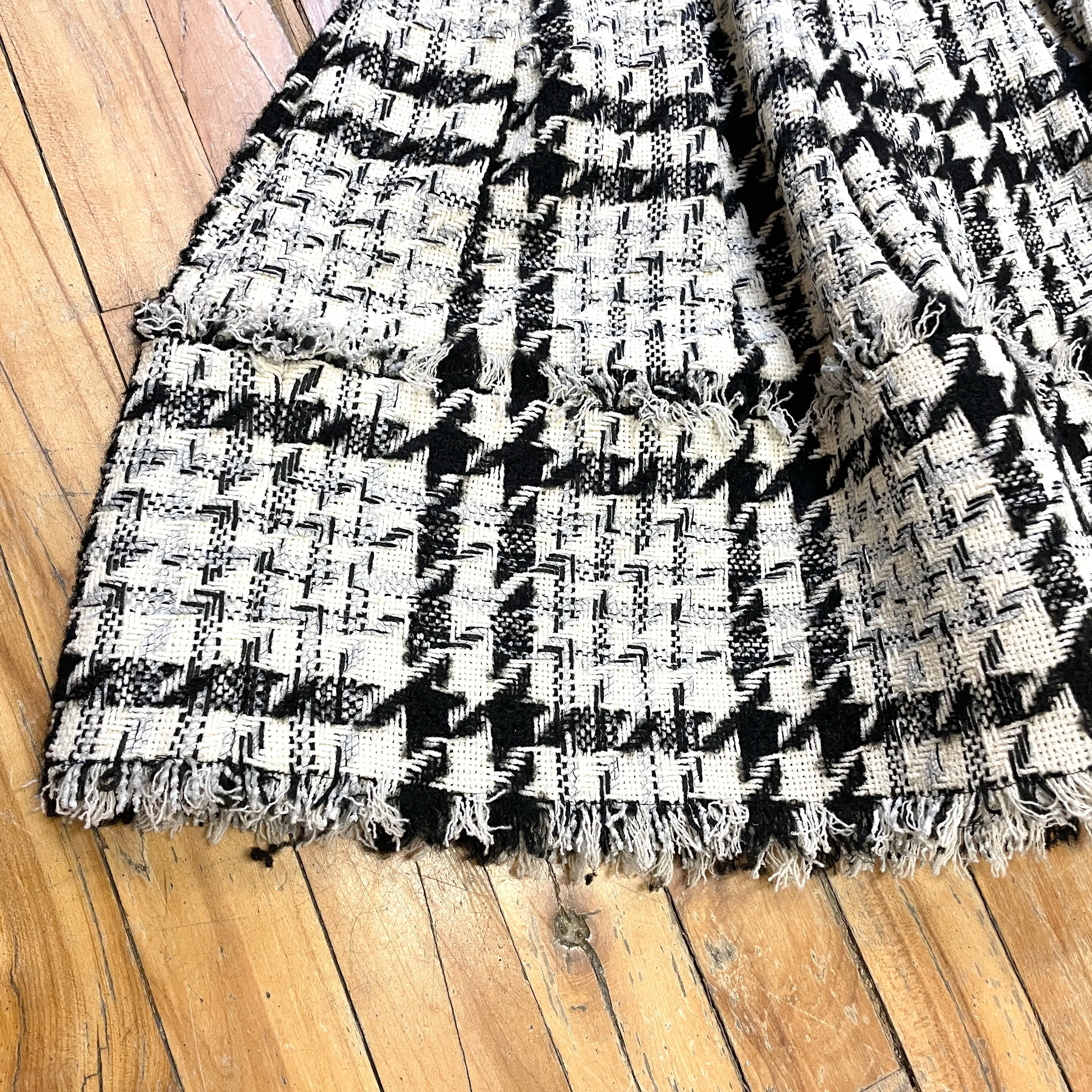 Oscar de la Renta Fall '08 Vintage Designer Tweed Skirt Made in Italy Size 27"